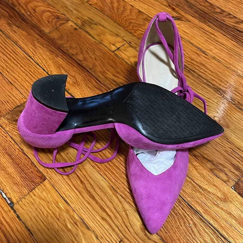 Marc Fisher Cerana Block Heels - Picture 3 of 4